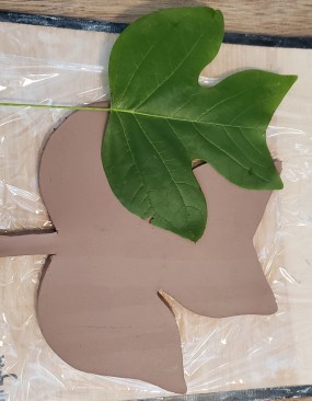 Tulip Poplar Leaf Ceramic Tray